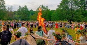 Cвята  «Купалле» у Азярцы  («У нас сягоння Купалачка»)